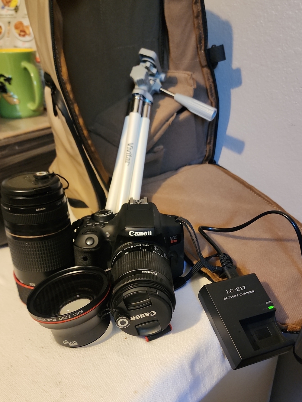 Canon DSLR Rebel T6i Camera Kit